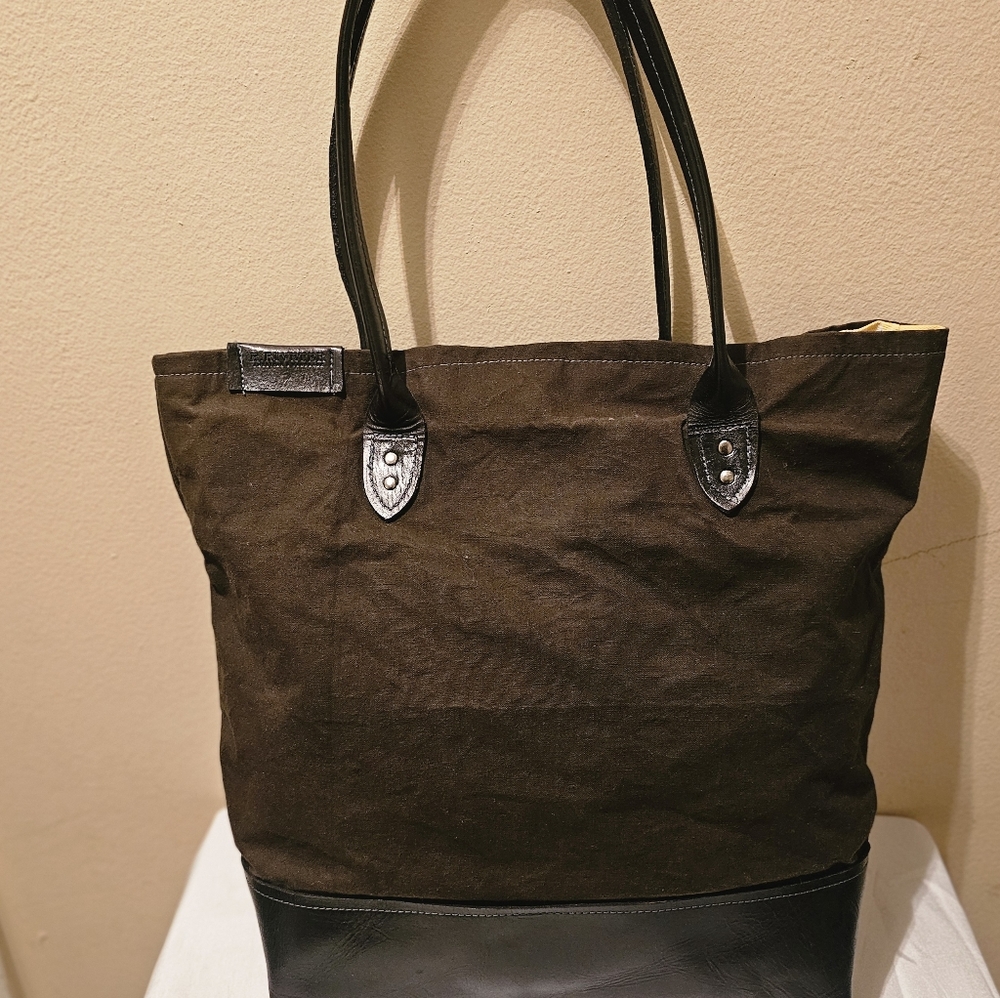 R.RIVETER tote bag - Picture 2 of 8